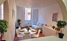 Sublime Appartement 4P Classe Dans Le Vieux-Nice